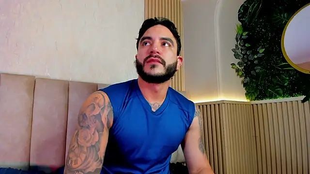 Snapshot of Dante_Dimarco chatting on 10.29.25 Dante Dimarco online show from 10.29.25