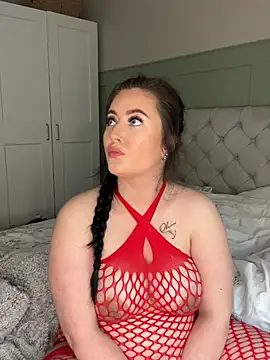 irishmollyx online show from 04.15.26