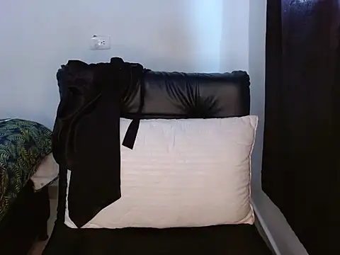 Diany boobs online show from 11.24.25