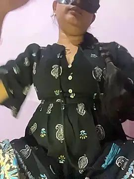 Snapshot of TeluguIshu_teen20 chatting on 02.28.26 TeluguIshu teen20 online show from 02.28.26