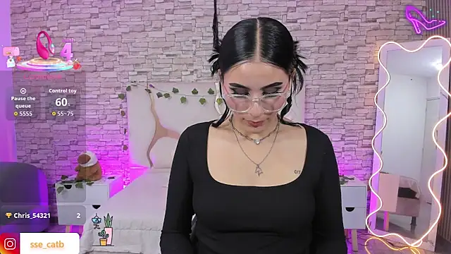 Snapshot of casse_tay chatting on 04.16.26 casse tay online show from 04.16.26