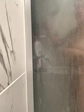 GoldenPussy1329 online show from 11.28.25