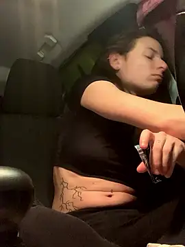 GoldenPussy1329 online show from 01.12.26