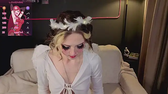 luna son online show from 03.22.26