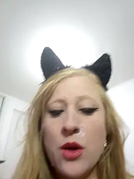 AliceCat 01 online show from 02.23.26