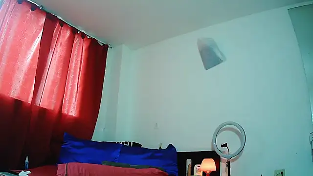 MissAsly online show from 11.24.25