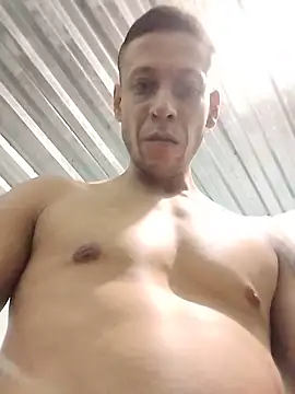 Snapshot of Dani156y chatting on 10.23.25 Dani156y online show from 10.23.25