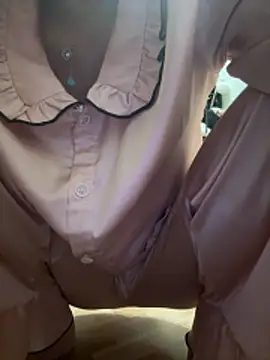 lee ly online show from 02.22.26