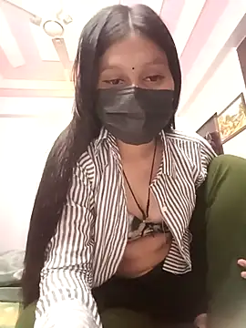 Snapshot of Tanya-905 chatting on 02.25.26 Tanya-905 online show from 02.25.26