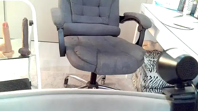 Jockstrap3x online show from 12.16.25