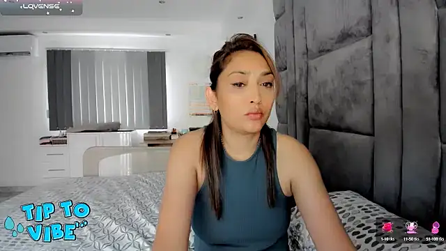 INDIANROMANCE online show from 02.24.25