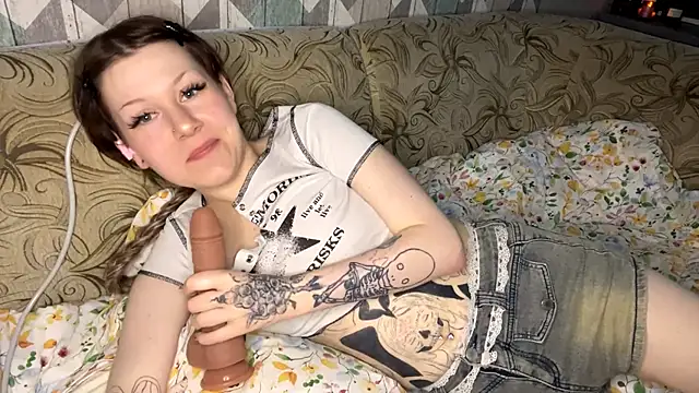 RebelKitsune online show from 11.19.25