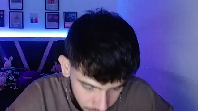 Sebasxxl12 online show from 10.11.25