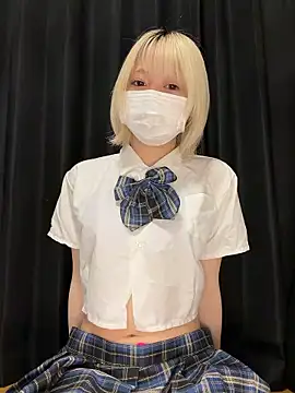 Snapshot of Nyamo-chan chatting on 06.02.26 Nyamo-chan online show from 06.02.26