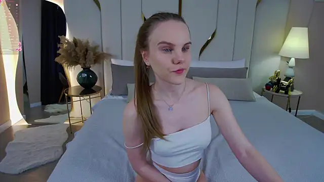 Snapshot of Lili_Lohan chatting on 01.31.26 Lili Lohan online show from 01.31.26