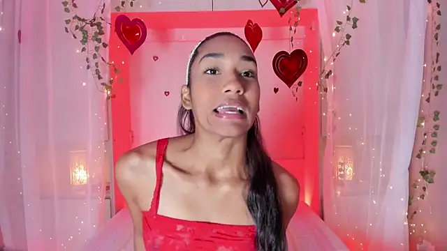 AnahiCollins online show from 02.15.26