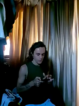 monroedelrey online show from 03.04.26
