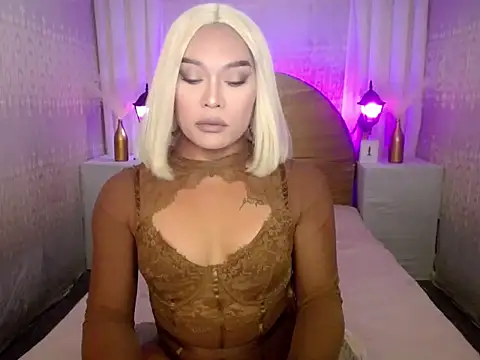 Snapshot of KaGoddessonXXX chatting on 10.08.25 KaGoddessonXXX online show from 10.08.25