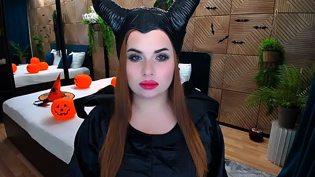 Snapshot of EnlightenmentOfLove chatting on 11.01.25 EnlightenmentOfLove online show from 11.01.25