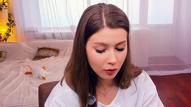 Snapshot of MondoNeko chatting on 10.10.25 MondoNeko online show from 10.10.25