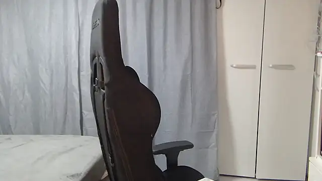 miss Lia13 online show from 02.27.26