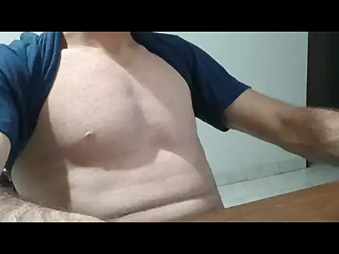 Snapshot of Garoto018 chatting on 01.13.26 Garoto018 online show from 01.13.26