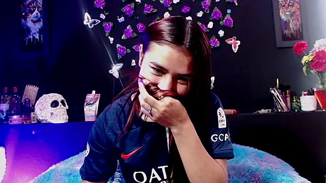 Snapshot of Zayra_Velisse1 chatting on 10.06.25 Zayra Velisse1 online show from 10.06.25