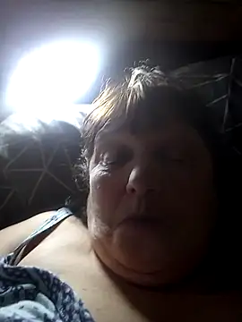 Snapshot of Apeesynka55211 chatting on 03.01.26 Apeesynka55211 online show from 03.01.26