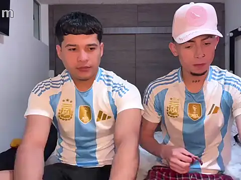 strongManLatino online show from 03.17.26