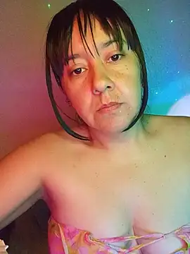 Snapshot of linda_swett chatting on 05.20.26 linda swett online show from 05.20.26