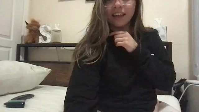 bunnygorl12 online show from 12.01.25