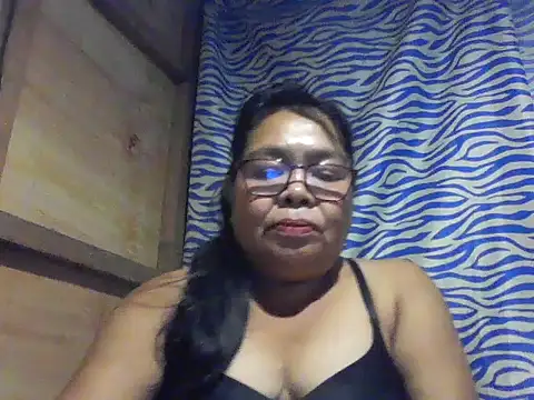 Snapshot of cris_tita chatting on 07.05.26 cris tita online show from 07.05.26