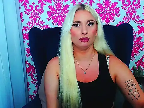 LuxuriaBlond online show from 10.12.25