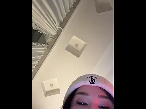 xiaowan x online show from 02.03.26