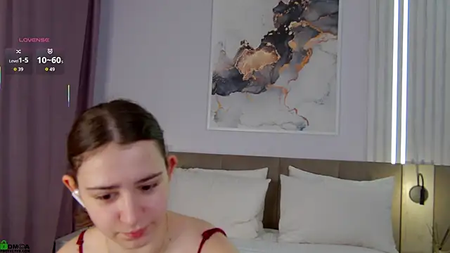 Snapshot of AnnaNoir chatting on 12.03.25 AnnaNoir online show from 12.03.25