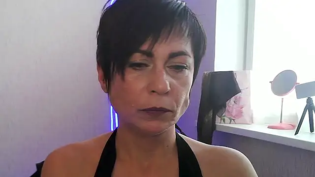 Snapshot of Ashley_Brookss chatting on 11.11.25 Ashley Brookss online show from 11.11.25