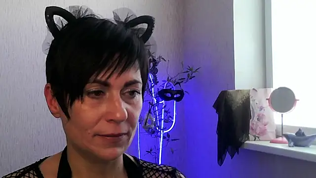 Snapshot of Ashley_Brookss chatting on 11.15.25 Ashley Brookss online show from 11.15.25