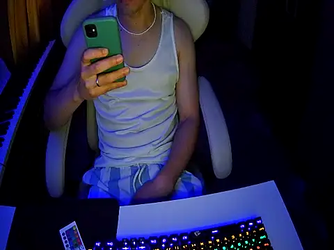 Rryans online show from 11.18.25