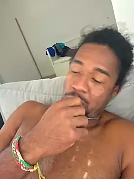 cracha online show from 09.29.25