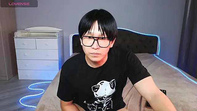 KaiChicken online show from 02.04.26