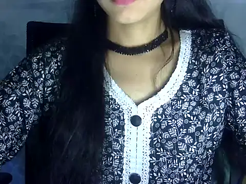 Snapshot of Shazi_1 chatting on 05.25.26 Shazi 1 online show from 05.25.26
