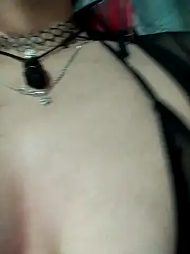 Snapshot of Valentina_Squirt- chatting on 11.26.25 Valentina Squirt- online show from 11.26.25