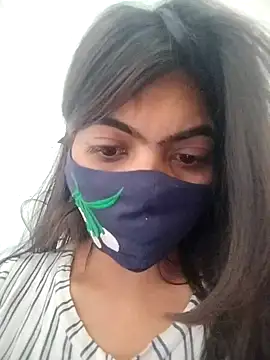 Snapshot of PEEHU-50 chatting on 11.05.25 PEEHU-50 online show from 11.05.25