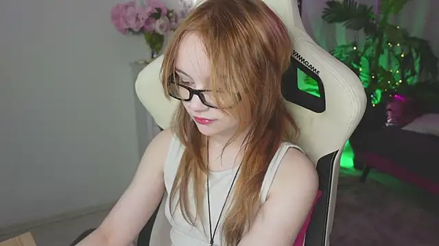 Staymonica online show from 02.06.26