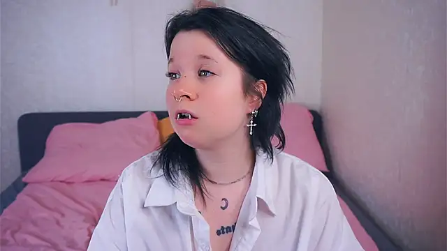 EviaVanveen online show from 12.23.25