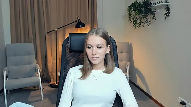 TienKnous online show from 10.03.25