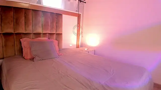 SamyShark online show from 10.17.25