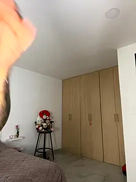 Snapshot of Zoe_riivas chatting on 10.19.25 Zoe riivas online show from 10.19.25