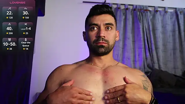 Snapshot of SOY_MIKE chatting on 10.30.25 SOY MIKE online show from 10.30.25