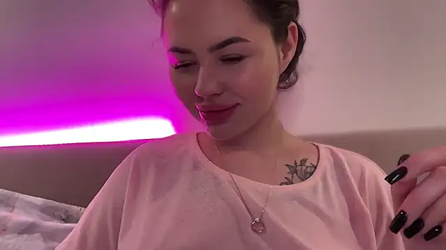 Snapshot of AlmaryKim chatting on 09.27.25 AlmaryKim online show from 09.27.25